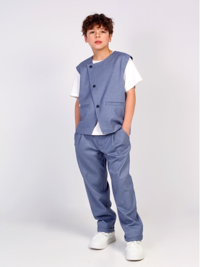 Детский костюм для мальчика голубой в полоску: жилет и брюки свободного кроя, стильный комплект Nino Kids KCN0956 Детский костюм для мальчика голубой в полоску: жилет и брюки свободного кроя, стильный комплект Nino Kids KCN0956